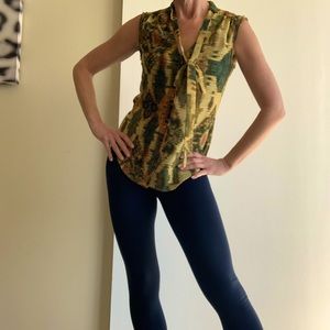 Rachel Roy blouse top in sz 2